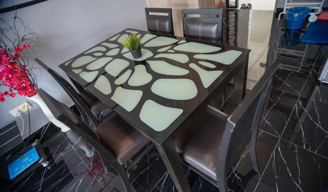 Mount Austin #palazio A1 Modern-elegance 1-2pax #mspro
