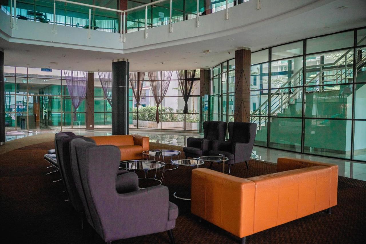 Mount Austin #palazio A1 Modern-elegance 1-2pax #mspro * Johor Bahru